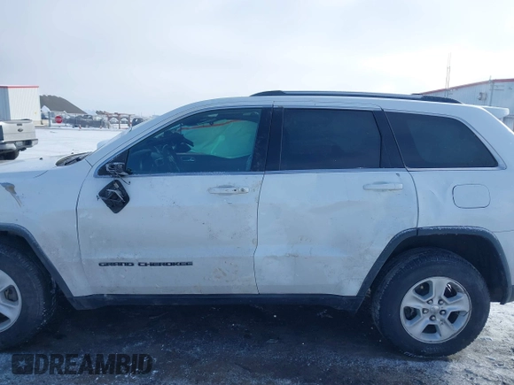 2017 Jeep Grand Cherokee Laredo with VIN 1C4RJFAG3HC688623, listed as a IAAI auction lot 41561414 with 75,407 mi miles. Bid and sale history available at carsss.com. Image 14.