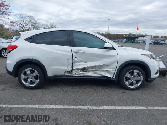 2022 Honda HR-V LX with VIN 3CZRU6H30NM741325, listed as a IAAI auction lot 42037067 with 49,659 mi miles. Bid and sale history available at carsss.com. Image 13.