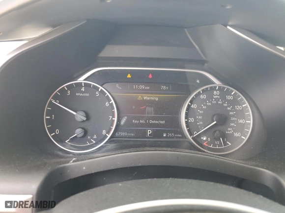 2017 Nissan Murano SL with VIN 5N1AZ2MG5HN173410, listed as a Copart auction lot 53186325 with 67,989 mi miles and Salvage Title. Bid and sale history available at carsss.com. Image 9.