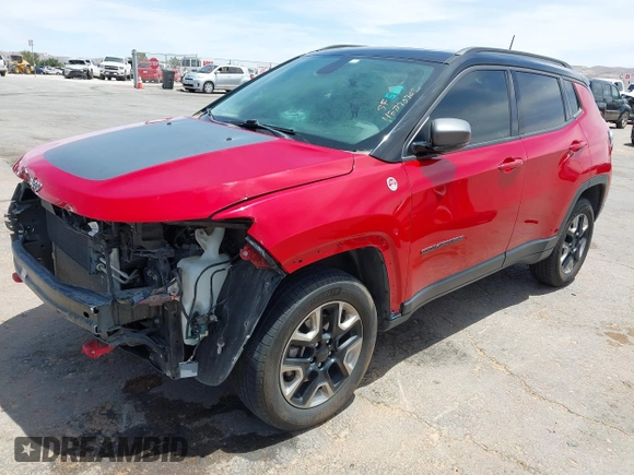 2018 Jeep Compass Trailhawk z VIN 3C4NJDDB3JT230514, wystawiony jako IAAI lot #42270703 z przebiegiem 86 696 mil mil oraz . Historia ofert i sprzedaży dostępna na DreamBid. Obrazek 18.