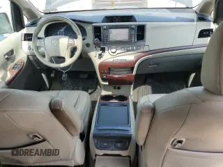 2011 Toyota Sienna XLE AAS with VIN 5TDYK3DC8BS019513, listed as a Copart auction lot 54671575 with 149,633 mi miles and Salvage Title. Bid and sale history available at DreamBid. Image 8.