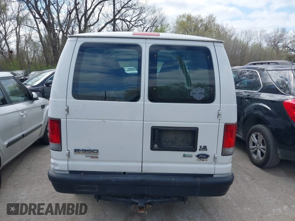 2012 Ford Econoline Cargo Super Duty Commercial with VIN 1FTSE3EL1CDB10082, listed as a IAAI auction lot 41915408 with 336,061 mi miles and . Bid and sale history available at carsss.com. Image 16.