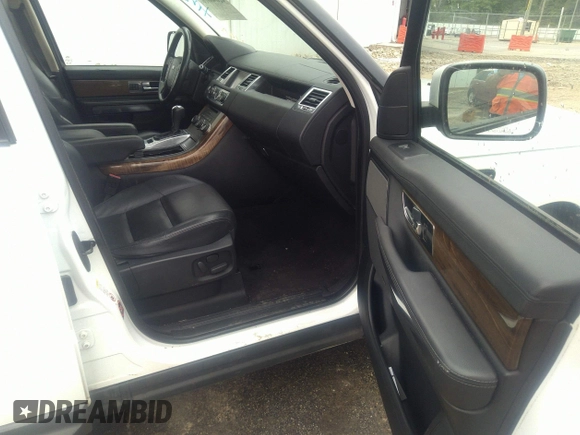 2012 Land Rover Range Rover Sport HSE with VIN SALSF2D44CA732087, listed as a IAAI auction lot 42096016 with 218,319 mi miles and . Bid and sale history available at DreamBid. Image 5.