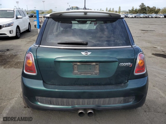 2010 MINI Cooper Hardtop S with VIN WMWMF7C51ATW88877, listed as a Copart auction lot 53090015 with 112,115 mi miles and Clean Title. Bid and sale history available at carsss.com. Image 6.