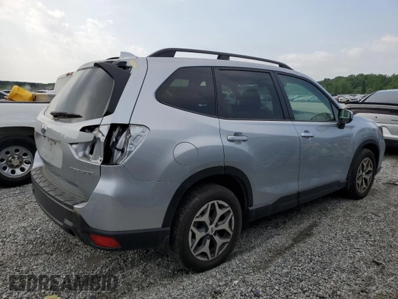 2019 Subaru Forester Premium with VIN JF2SKAGC2KH425850, listed as a Copart auction lot 57598855 with 24,086 mi miles and Salvage title. Bid and sale history available at DreamBid. Image 3.