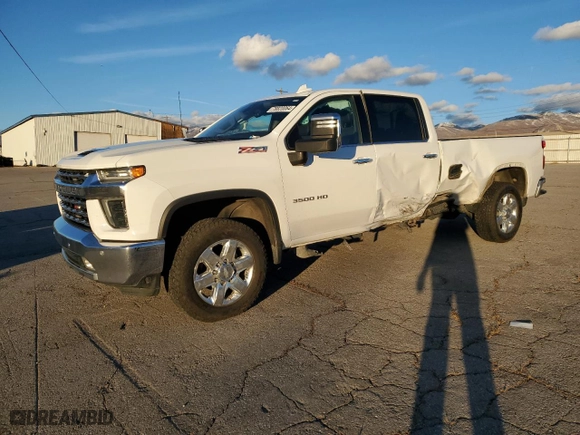 2020 Chevrolet Silverado 3500HD LTZ with VIN 1GC4YUEY3LF338140, listed as a Copart auction lot 78820064 with 112,314 mi miles and Salvage Title. Bid and sale history available at carsss.com. Image 1.