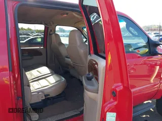 2003 Ford F-350 XL z VIN 1FTSW31P13EC48690, wystawiony jako IAAI lot #42100194 z przebiegiem Nie podano mil oraz . Historia ofert i sprzedaży dostępna na DreamBid. Obrazek 8.