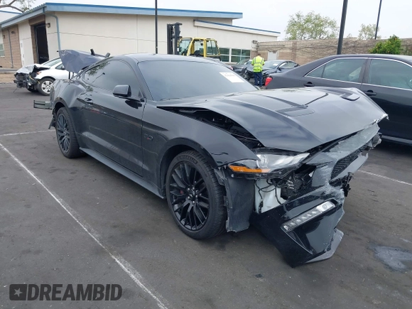 2018 Ford Mustang GT с VIN 1FA6P8CF9J5105053, выставлен на аукционе IAAI как лот 42164580 с пробегом Не указан миль и . История ставок и продаж доступна на DreamBid. Изображение 1.