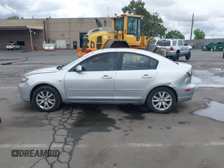 2008 Mazda 3 i Touring with VIN JM1BK32G181790963, listed as a IAAI auction lot 42235896 with 136,504 mi miles and . Bid and sale history available at DreamBid. Image 15.