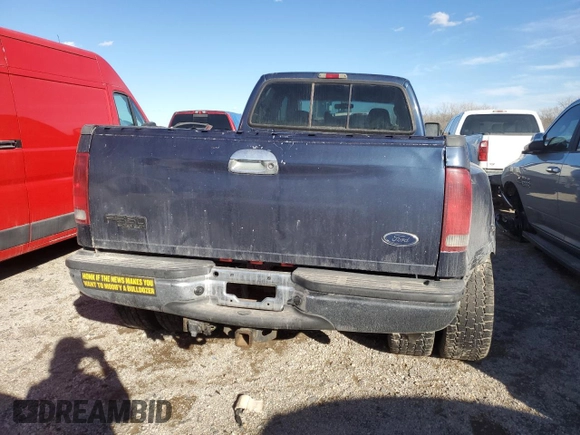 2003 Ford F-350 XL with VIN 1FTWW33P53EB60403, listed as a Copart auction lot 44968435 with 188,802 mi miles and Clean Title. Bid and sale history available at DreamBid. Image 6.