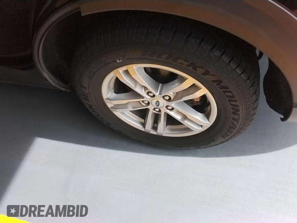 2022 Ford Explorer z VIN 1FMSK7BH3NGB04281, wystawiony jako IAAI lot #42511061 z przebiegiem 72 613 mil mil oraz . Historia ofert i sprzedaży dostępna na DreamBid. Obrazek 4.