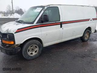 2006 Chevrolet Express Cargo Van with VIN 1GCFG15X261155976, listed as a IAAI auction lot 41562836 with 295,351 mi miles. Bid and sale history available at carsss.com. Image 2.