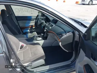 2012 Honda Accord EX with VIN 1HGCP2F76CA086729, listed as a IAAI auction lot 42088462 with 230,391 mi miles and . Bid and sale history available at DreamBid. Image 5.