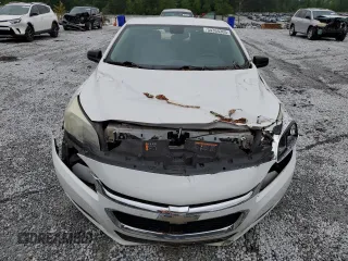 2015 Chevrolet Malibu LS with VIN 1G11B5SL4FF187826, listed as a Copart auction lot 54364305 with 172,532 mi miles and Salvage Title. Bid and sale history available at DreamBid. Image 5.