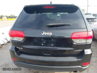 2014 Jeep Grand Cherokee Laredo with VIN 1C4RJFAG9EC516138, listed as a IAAI auction lot 42055214 with 135,701 mi miles. Bid and sale history available at carsss.com. Image 16.