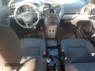 2017 Ford Police Interceptor Utility с VIN 1FM5K8AR5HGA48667, выставлен на аукционе Copart как лот 43785555 с пробегом 115 923 миль миль и Чистый • Clean title. История ставок и продаж доступна на DreamBid. Изображение 8.