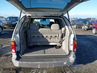 2000 Ford Windstar Wagon LX with VIN 2FMZA514XYBA31054, listed as a IAAI auction lot 41407293 with 1 mi miles. Bid and sale history available at carsss.com. Image 17.