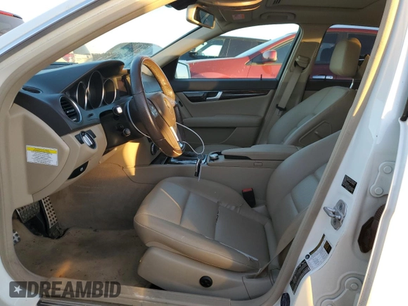 2014 Mercedes-Benz C 350 Sport with VIN WDDGF5HB8EA900524, listed as a Copart auction lot 86628974 with 97,009 mi miles and Salvage Title. Bid and sale history available at DreamBid. Image 7.