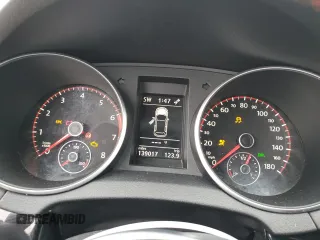 2011 Volkswagen GTI w/Sunroof z VIN WVWFV7AJ2BW088965, wystawiony jako Copart lot #86633634 z przebiegiem 139 017 mil mil oraz Szkoda całkowita • Salvage title. Historia ofert i sprzedaży dostępna na DreamBid. Obrazek 9.