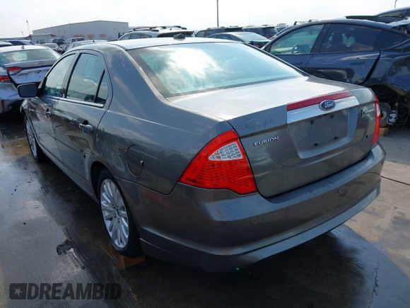 2010 Ford Fusion Hybrid with VIN 3FADP0L32AR342981, listed as a IAAI auction lot 42062235 with 287,126 mi miles. Bid and sale history available at carsss.com. Image 3.