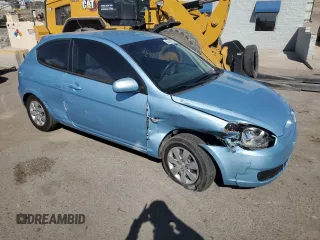 2010 Hyundai Accent GS z VIN KMHCM3AC4AU174333, wystawiony jako Copart lot #54440125 z przebiegiem 63 312 mil mil oraz Szkoda całkowita • Salvage title. Historia ofert i sprzedaży dostępna na DreamBid. Obrazek 4.