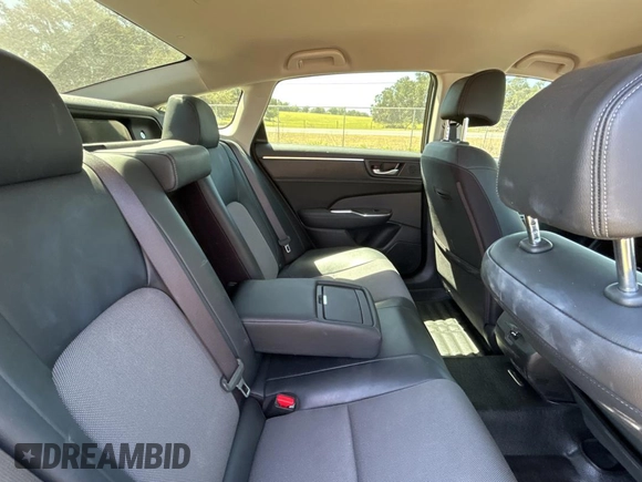 2019 Honda Clarity Plug-In Hybrid with VIN JHMZC5F14KC002619, listed as a Copart auction lot 55531325 with 53,911 mi miles and Salvage Title. Bid and sale history available at carsss.com. Image 6.