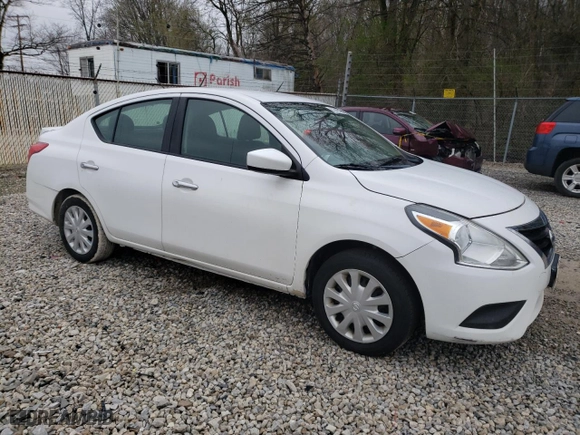 2017 Nissan Versa Sedan SV with VIN 3N1CN7AP6HL863082, listed as a Copart auction lot 52748375 with 92,449 mi miles and Clean Title. Bid and sale history available at carsss.com. Image 4.