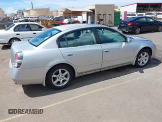 2005 Nissan Altima S z VIN 1N4AL11D45C380359, wystawiony jako IAAI lot #42022290 z przebiegiem 113 156 mil mil oraz . Historia ofert i sprzedaży dostępna na DreamBid. Obrazek 4.