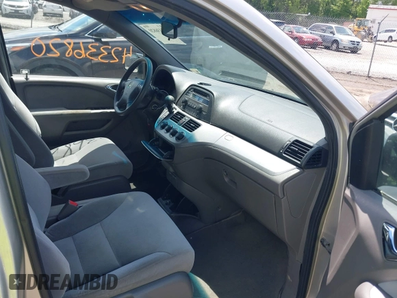 2008 Honda Odyssey LX with VIN 5FNRL38228B090366, listed as a IAAI auction lot 42336820 with 319,401 mi miles and . Bid and sale history available at DreamBid. Image 5.