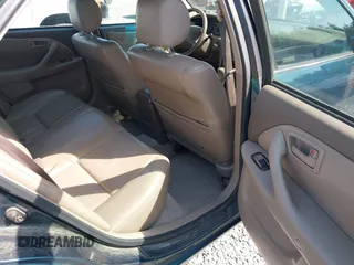 1998 Toyota Camry LE z VIN JT2BF28K4W0101312, wystawiony jako IAAI lot #42116546 z przebiegiem 365 712 mil mil oraz . Historia ofert i sprzedaży dostępna na DreamBid. Obrazek 8.