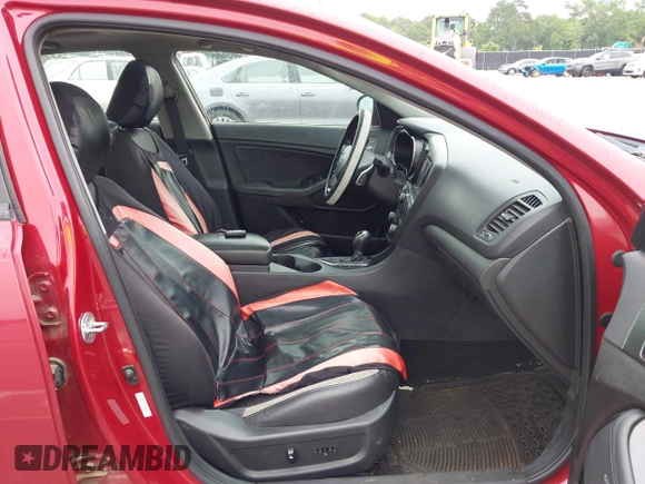 2012 Kia Optima SX z VIN 5XXGR4A65CG010749, wystawiony jako IAAI lot #42424921 z przebiegiem 187 454 mil mil oraz . Historia ofert i sprzedaży dostępna na DreamBid. Obrazek 5.