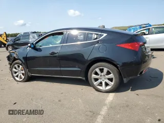 2012 Acura ZDX Tech Pkg with VIN 2HNYB1H42CH501055, listed as a Copart auction lot 71007784 with Not Provided miles and Salvage Title. Bid and sale history available at carsss.com. Image 2.