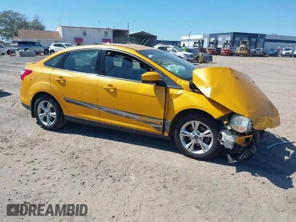 2012 Ford Focus SE with VIN 1FAHP3F25CL474527, listed as a IAAI auction lot 41772846 with 98,880 mi miles. Bid and sale history available at carsss.com. Image 1.