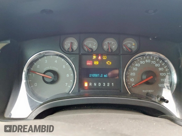 2009 Ford F-150 XL with VIN 1FTRW128X9FA32446, listed as a Copart auction lot 60648505 with 210,587 mi miles and Salvage title. Bid and sale history available at DreamBid. Image 9.