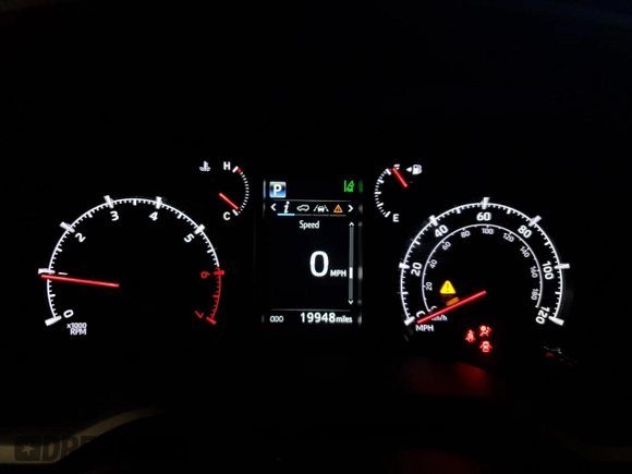 2024 Toyota 4Runner SR5 with VIN JTEEU5JR0R5314652, listed as a Copart auction lot 56411195 with 19,948 mi miles and Clean title. Bid and sale history available at DreamBid. Image 9.