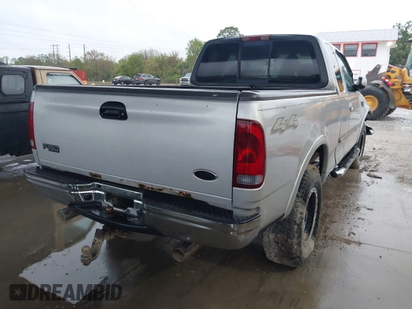 2003 Ford F-150 XL with VIN 1FTRX18W53NA09107, listed as a IAAI auction lot 41394520 with 187,489 mi miles. Bid and sale history available at carsss.com. Image 4.