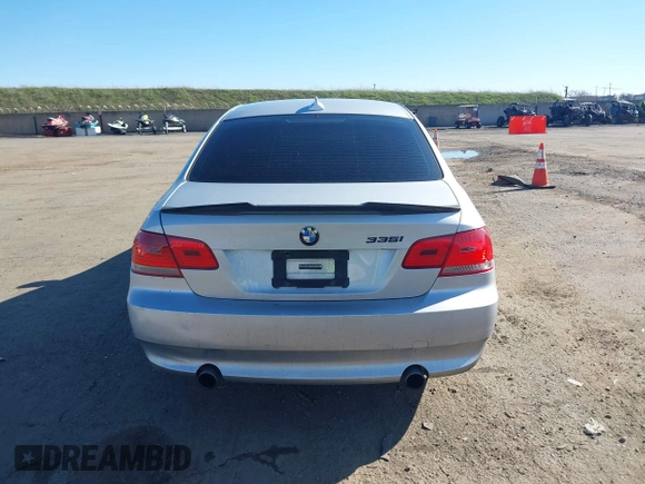 2009 BMW 3 Series 335i с VIN WBAWB73549P044945, выставлен на аукционе IAAI как лот 41556993 с пробегом 185 832 миль миль и . История ставок и продаж доступна на DreamBid. Изображение 16.