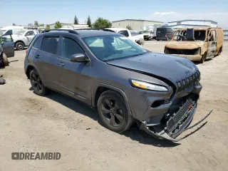 2016 Jeep Cherokee Altitude z VIN 1C4PJLCB2GW171155, wystawiony jako Copart lot #63656425 z przebiegiem 112 589 mil mil oraz Szkoda całkowita • Salvage title. Historia ofert i sprzedaży dostępna na DreamBid. Obrazek 4.