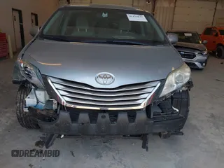 2015 Toyota Sienna LE AAS with VIN 5TDKK3DC2FS643769, listed as a IAAI auction lot 42473037 with 195,211 mi miles and . Bid and sale history available at DreamBid. Image 6.