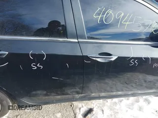 2011 Acura TSX z VIN JH4CU2F69BC018120, wystawiony jako IAAI lot #41379137 z przebiegiem 221 008 mil mil oraz . Historia ofert i sprzedaży dostępna na DreamBid. Obrazek 13.