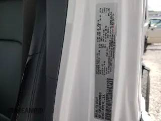 2024 Jeep Wrangler Sahara z VIN 1C4PJXEN9RW367840, wystawiony jako Copart lot #56661775 z przebiegiem 9 068 mil mil oraz Szkoda całkowita • Salvage title. Historia ofert i sprzedaży dostępna na DreamBid. Obrazek 13.