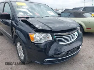 2016 Chrysler Town & Country Touring with VIN 2C4RC1BG7GR287707, listed as a IAAI auction lot 42136625 with 86,684 mi miles and . Bid and sale history available at DreamBid. Image 6.
