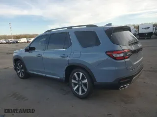 2024 Honda Pilot Touring with VIN 5FNYG1H70RB037781, listed as a Copart auction lot 86406654 with 11,080 mi miles and Salvage Title. Bid and sale history available at carsss.com. Image 2.