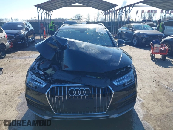 2019 Audi A4 allroad Premium Plus z VIN WA18NAF42KA009729, wystawiony jako IAAI lot #41698959 z przebiegiem 60 893 mil mil oraz . Historia ofert i sprzedaży dostępna na DreamBid. Obrazek 12.