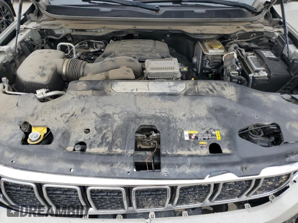 2022 Jeep Wagoneer Series II with VIN 1C4SJVBT0NS142550, listed as a Copart auction lot 62148645 with 30,241 mi miles and Salvage title. Bid and sale history available at DreamBid. Image 12.