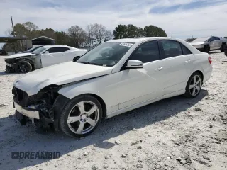 2010 Mercedes-Benz E-Class E 350 Luxury with VIN WDDHF5GB1AA218763, listed as a Copart auction lot 49636365 with 107,858 mi miles and Salvage Title. Bid and sale history available at carsss.com. Image 1.