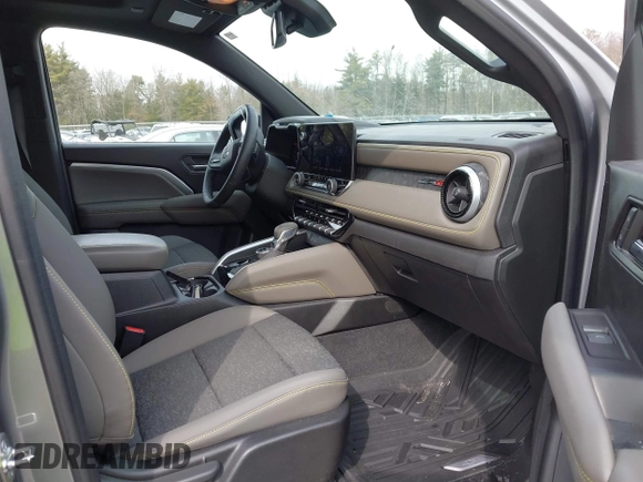 2024 Chevrolet Colorado 4WD ZR2 with VIN 1GCPTFEK7R1153937, listed as a IAAI auction lot 41637648 with 5,862 mi miles and . Bid and sale history available at DreamBid. Image 5.