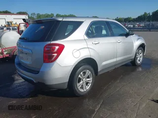 2017 Chevrolet Equinox LS with VIN 2GNALBEK4H1551895, listed as a IAAI auction lot 42030136 with 182,423 mi miles and . Bid and sale history available at carsss.com. Image 4.