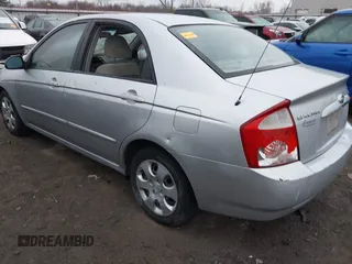 2006 Kia Spectra EX z VIN KNAFE121265284814, wystawiony jako IAAI lot #41025089 z przebiegiem 145 683 mil mil oraz . Historia ofert i sprzedaży dostępna na DreamBid. Obrazek 3.