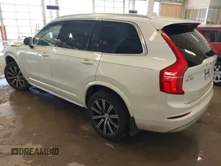 2022 Volvo XC90 Momentum with VIN YV4102PK8N1783915, listed as a IAAI auction lot 41668867 with 72,756 mi miles. Bid and sale history available at carsss.com. Image 3.